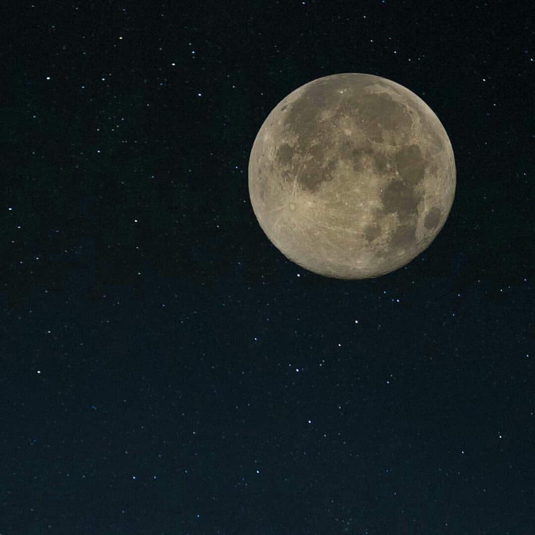خلفيات قمر اجمل ا لصور للقمر 5
